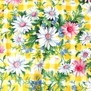 Floral Daisy checkered Cottage Core  Polished Cotton 2Yrds 15” NOS